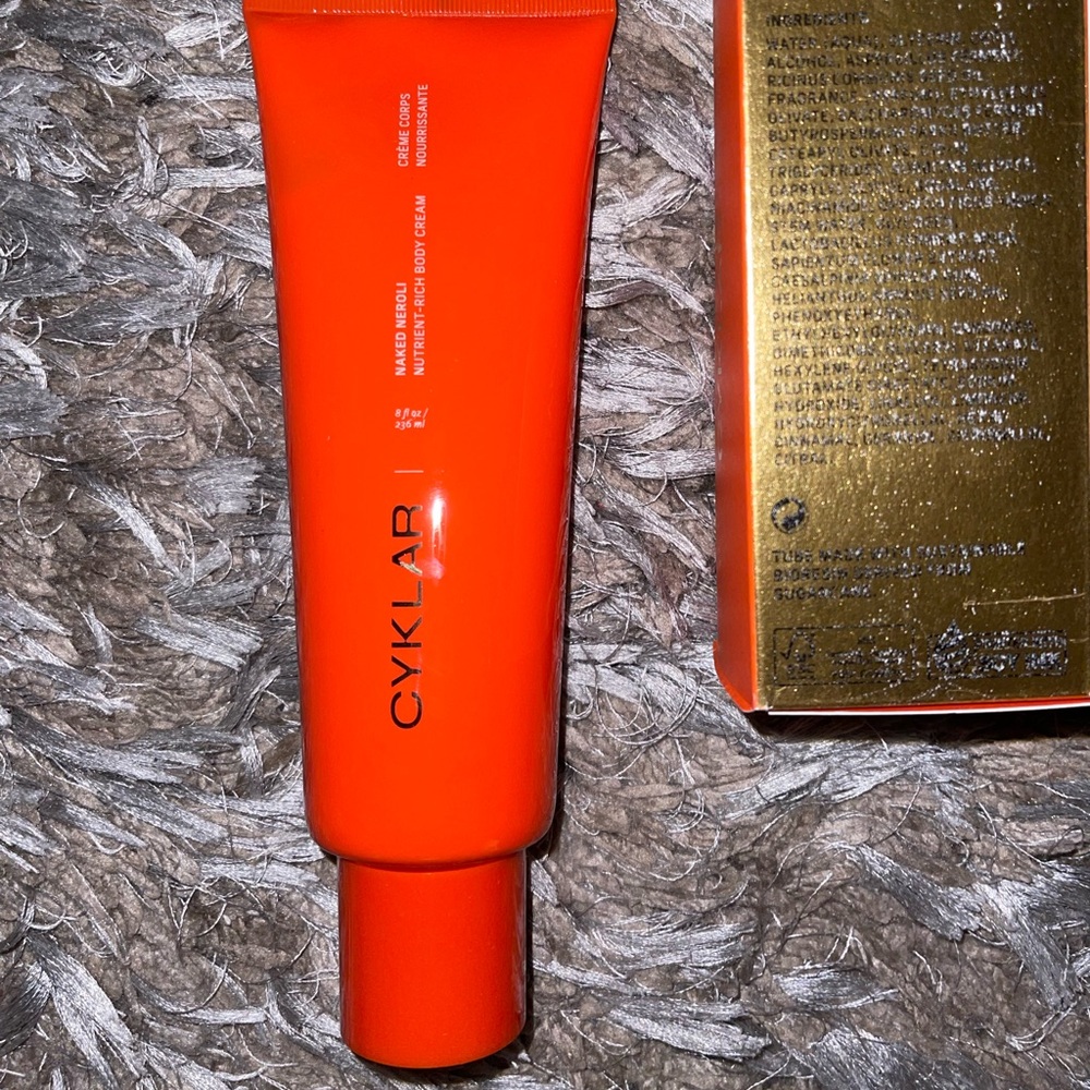 Cyklar NAKED NEROLI
Nutrient-Rich Body Cream